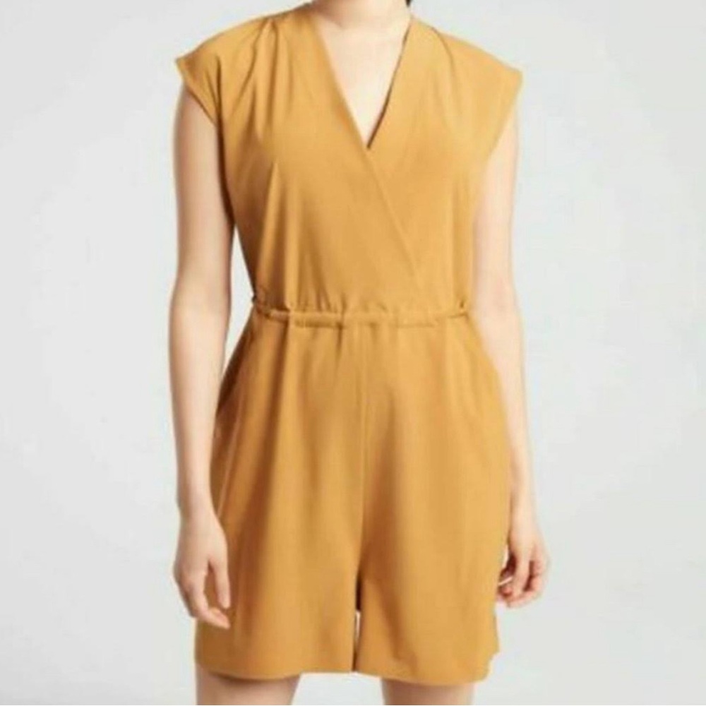 Athleta Marlowe Romper size small Hunter Green color